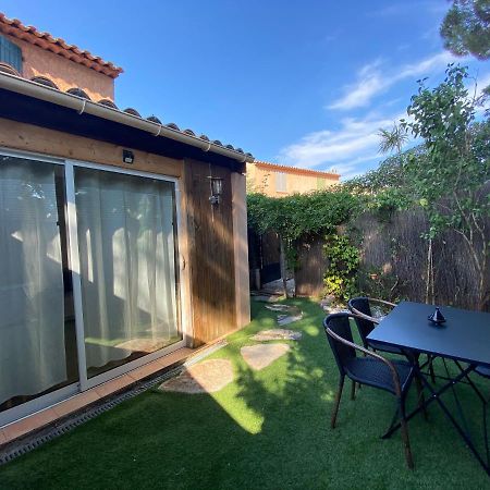 Agreable Studio Proche Sttropez Piscine Et Tennis Gassin Ngoại thất bức ảnh